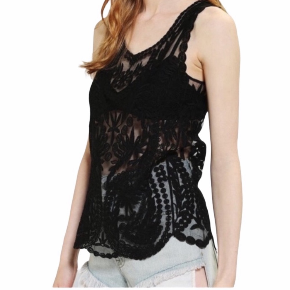 URBAN OUTFITTERS Pins & Needles Boho Lace Tank Size Small